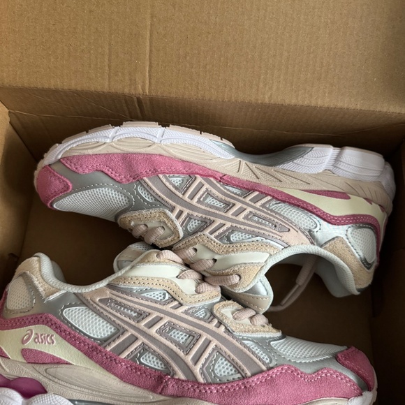 ASICS Gel-NYC - Picture 8 of 8